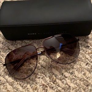 Marc by Marc Jacobs sunglasses Brown Aviator &case